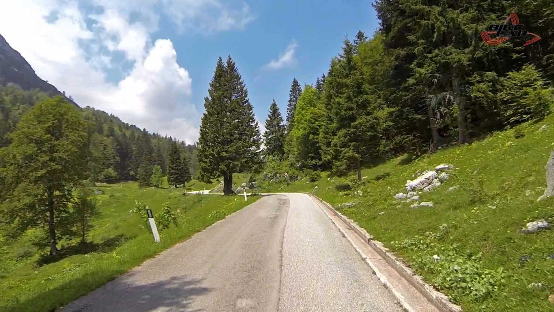 Cycling challenges at Passo della Mauria