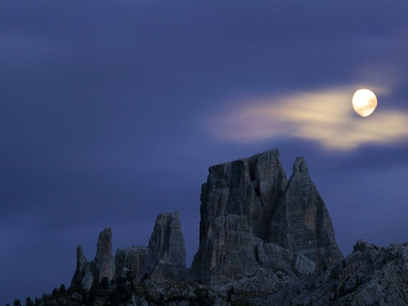 Cene al CHiaro di Luna