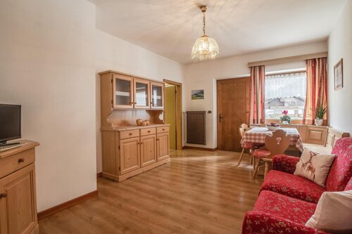 8E8A6885-HDR-Bearbeitet_B&B_Blank_Arabba_2021_Manu