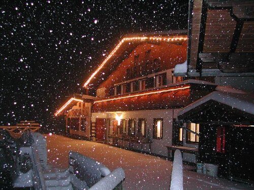 Rifugio Capanna Bill in inverno