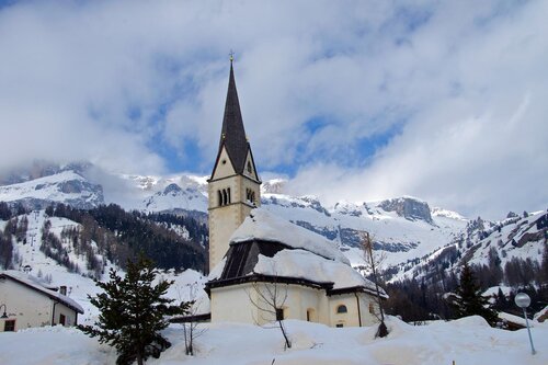 Arabba's Church