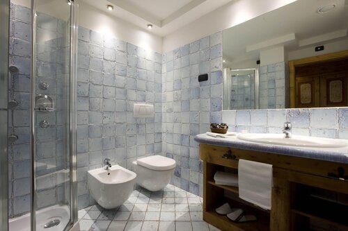 Executive bathroom