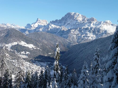 Vista Falcade e Civetta