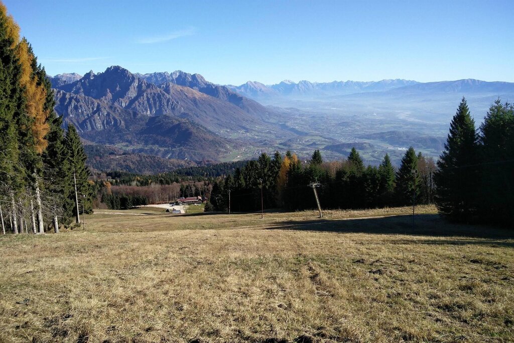 Vista Monte Avena