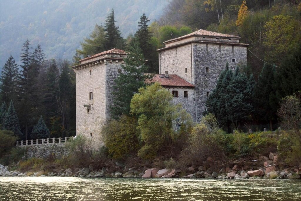 Castello visto dal Piave