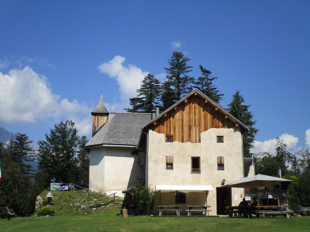 fronte rifugio