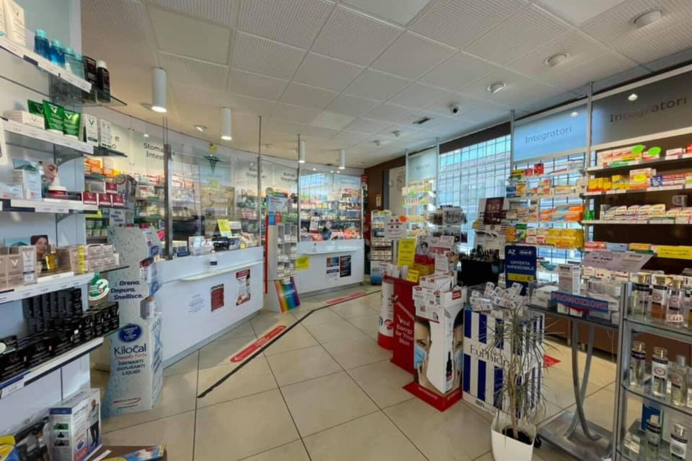 interno farmacia