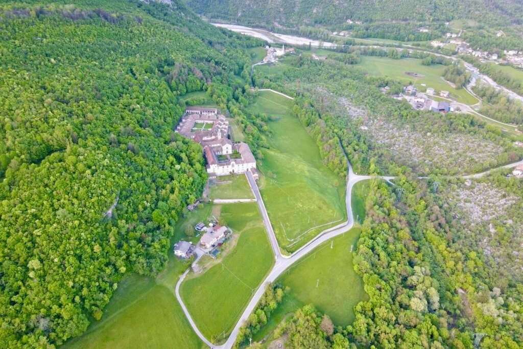 Veduta dall'alto Certosa di Vedana