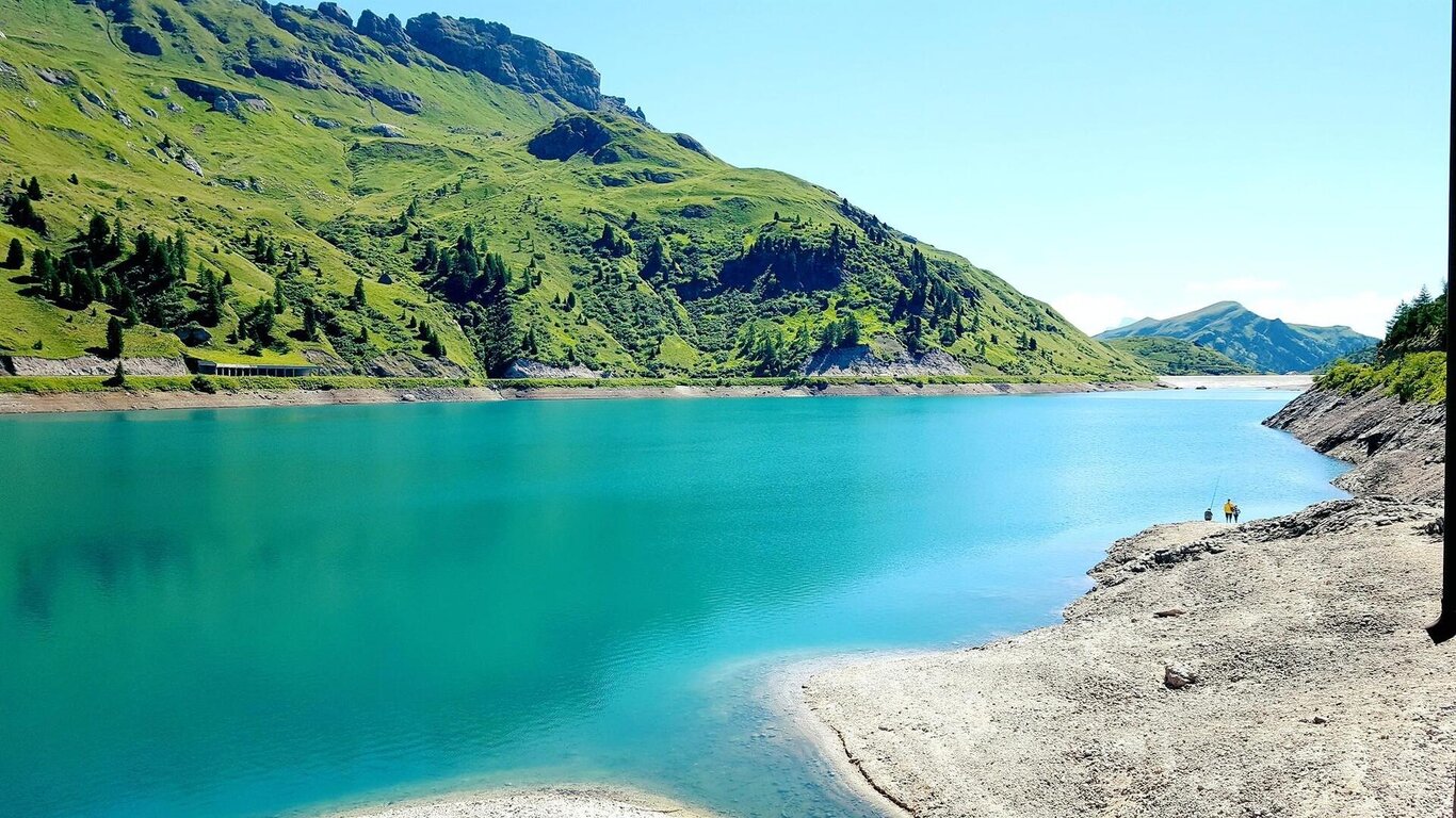 Scorcio del Lago Fedaia