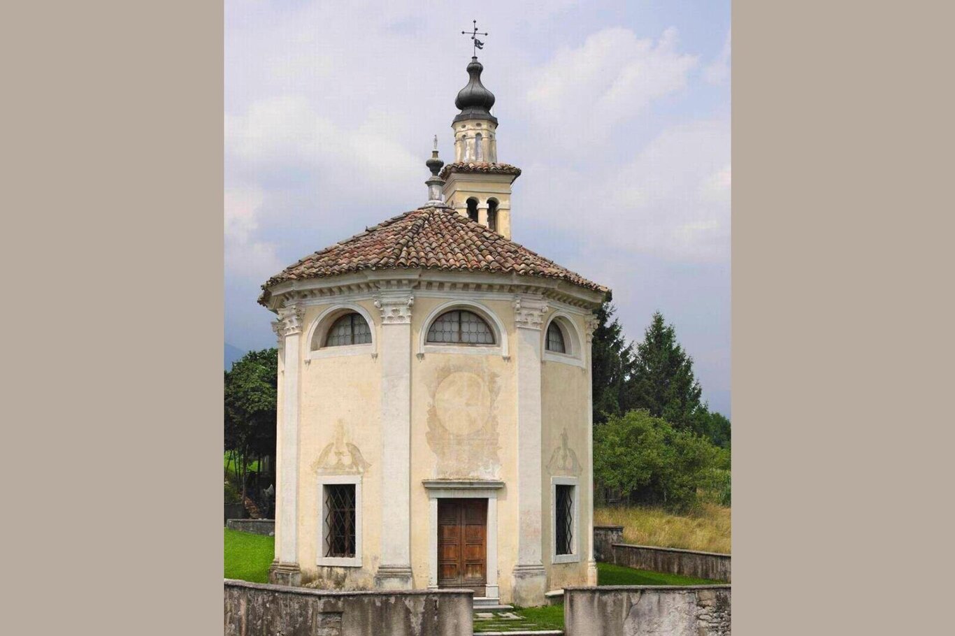 Esterno della chiesa