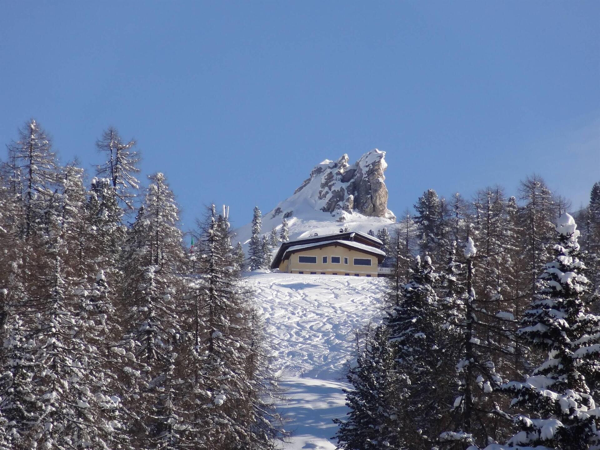 Services - Rifugio Col De Varda - Cadore Tre Cime Comelico