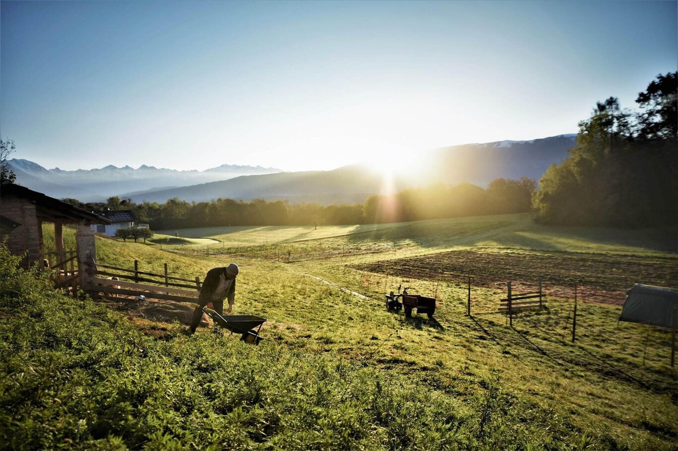 Esterno Terra Umana Esterno Terra Umana