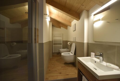 Zirum bagno Zirum bagno